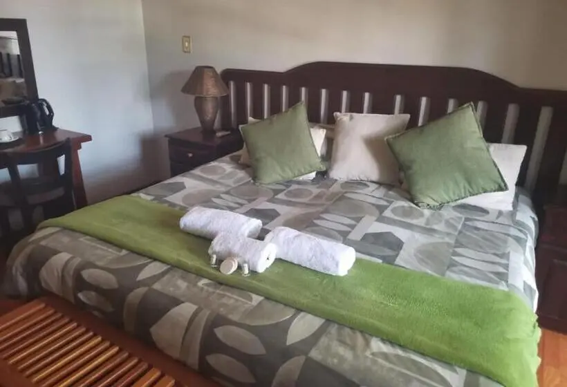キングサイズベッドのスタンダードルーム, Sanloo Manor Guesthouse