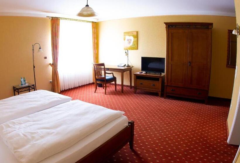 Номер Deluxe, Kaisergarten Hotel I Restaurant