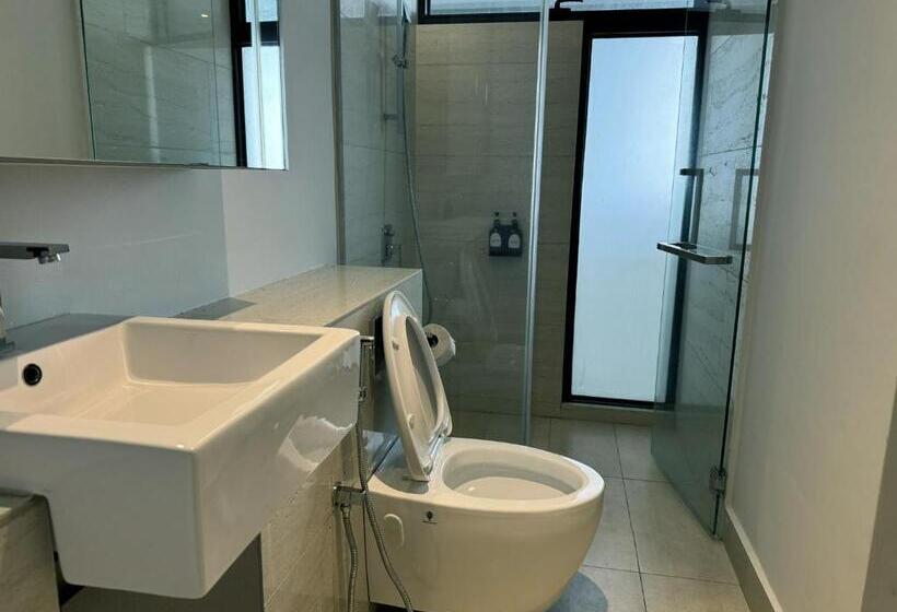 ３ベッドルームアパートメント, Lumi Tropicana