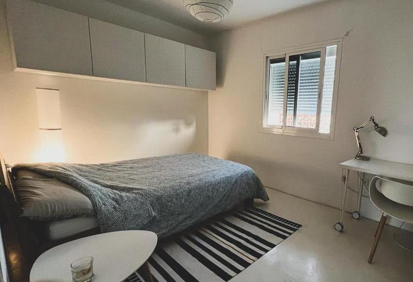 חדר סטנדרט חדר אמבטיה משותף, Kauri Nomad Surf & Kite House