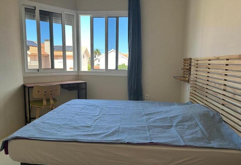 חדר סטנדרט חדר אמבטיה משותף, Kauri Nomad Surf & Kite House