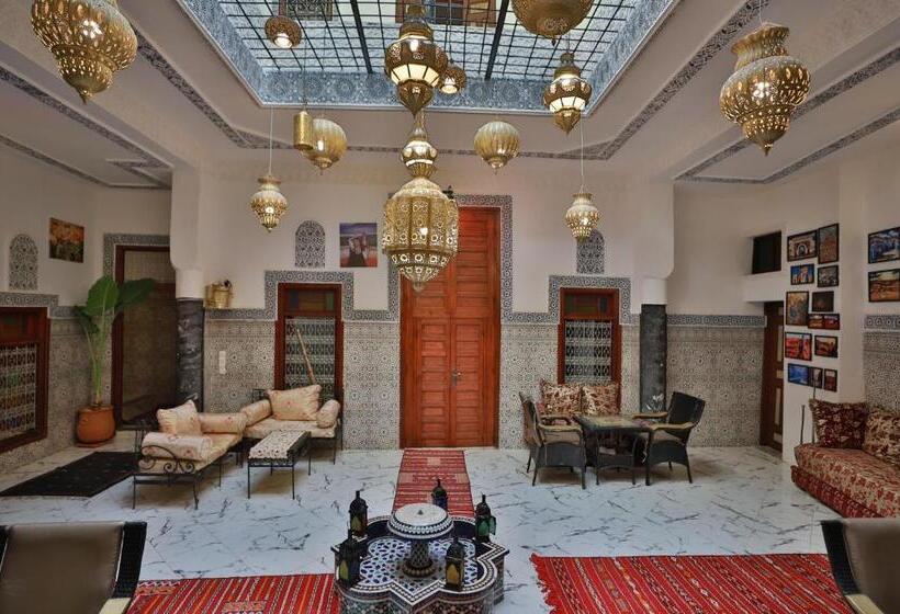 اتاق استاندارد سه نفره, Riad Bel Kaid Fes