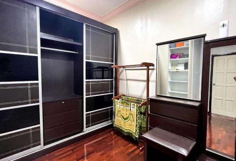 Номер Deluxe, Yb Guest House 4 Bilik 5 Katil