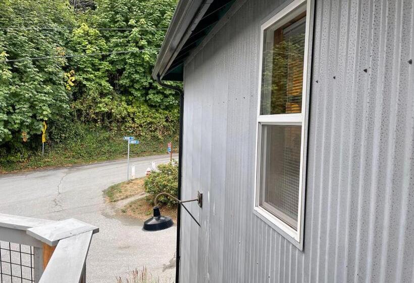 إستوديو ديلوكس, Boatyarrd Inn # 9