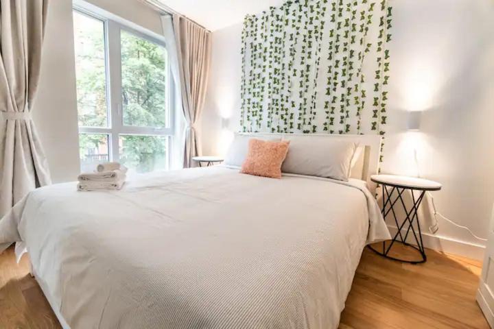 Suíte Júnior, Rozenhaus Montreal
