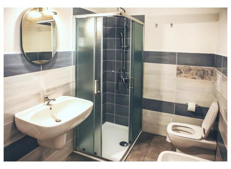 اتاق استاندارد چهار تخته, Aprile Bed And Breakfast