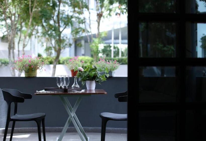 חדר משפחתי דלוקס, G Beach Front Villa