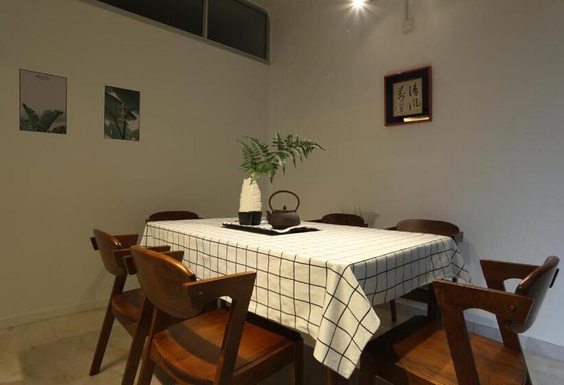 Вилла 1 Спальня, G Beach Front Villa