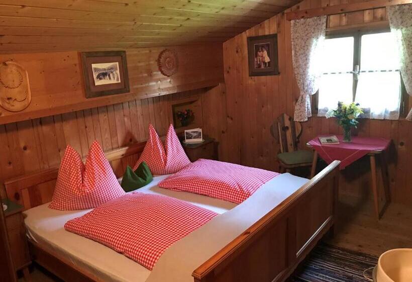 Номер Стандарт Вид на Горы, Senninger Alm