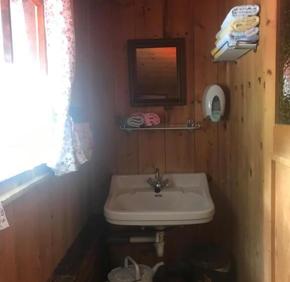 غرفة قياسية مطلة على الجبل, Senninger Alm