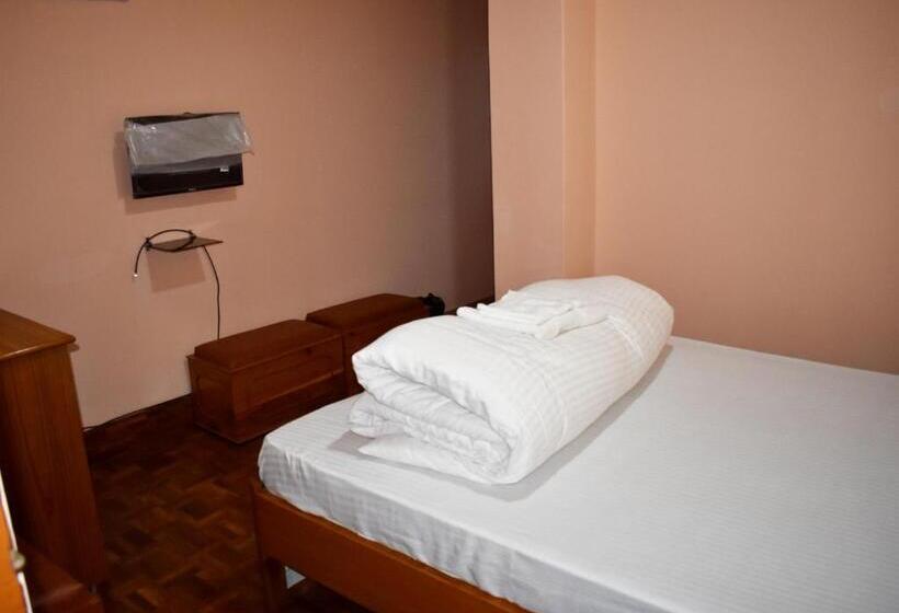 エコノミールーム, Alpine Guest House