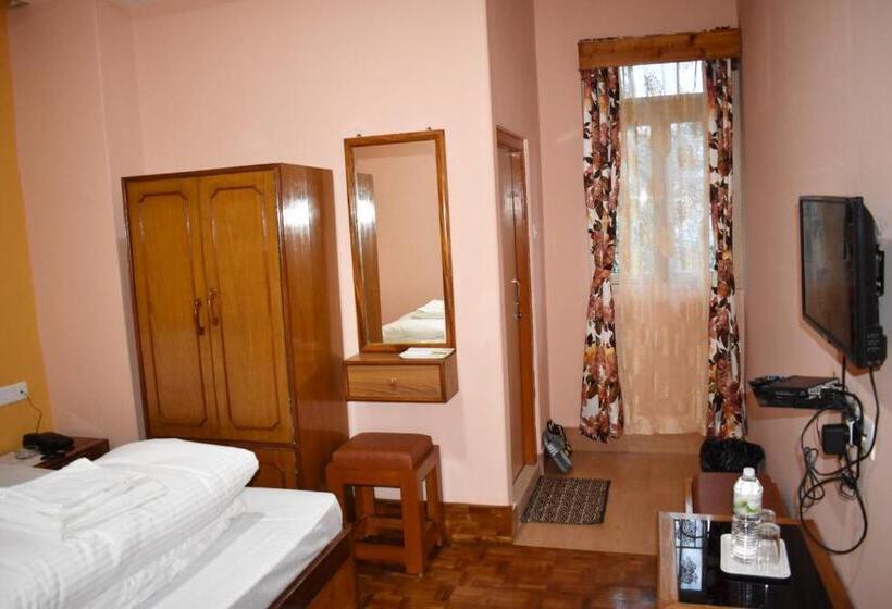 エコノミールーム, Alpine Guest House