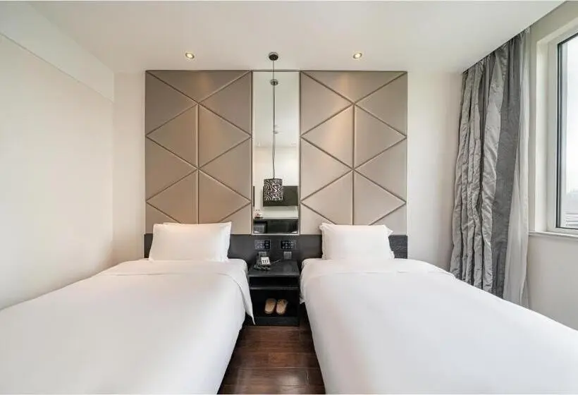デラックスルーム, Orange Hotel Shanghai Hongqiao Airport Caoan Road Branch   Free Hongqiao Airport & Hongqiao Train St