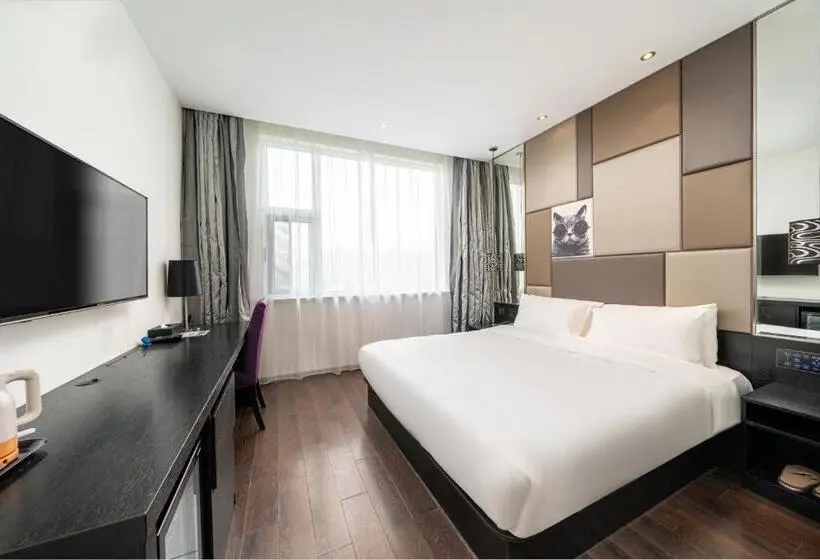 デラックスルーム, Orange Hotel Shanghai Hongqiao Airport Caoan Road Branch   Free Hongqiao Airport & Hongqiao Train St