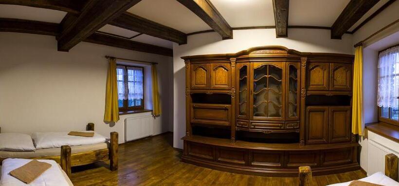 Президентский Люкс, Apartmány šachty