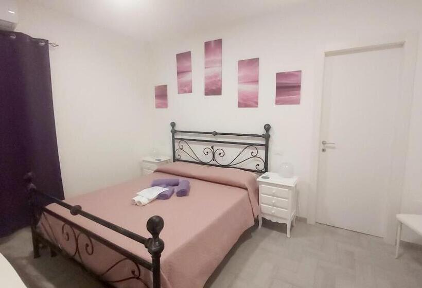اتاق لوکس, B&b La Perla