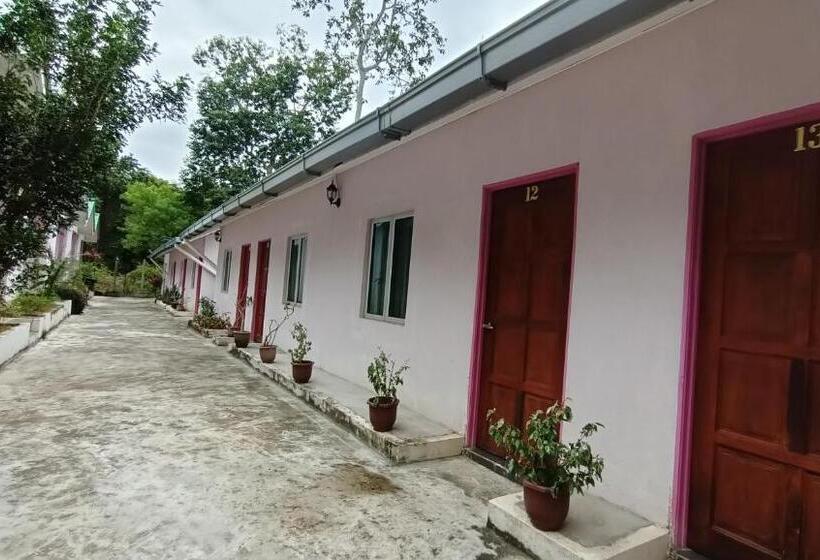 Quarto Triplo Estandar, Drym Valley Langkawi
