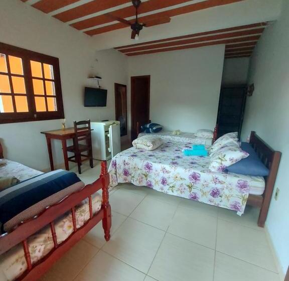 חדר קלאסי לארבעה, Pousada Flor Da Manhã