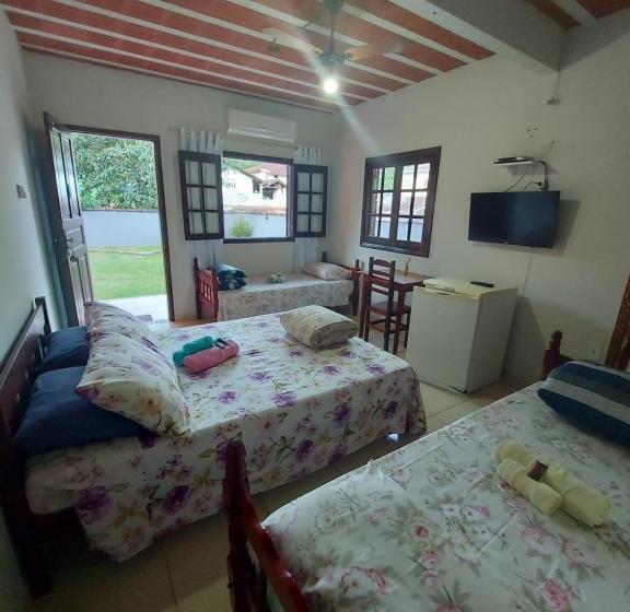 חדר קלאסי לארבעה, Pousada Flor Da Manhã