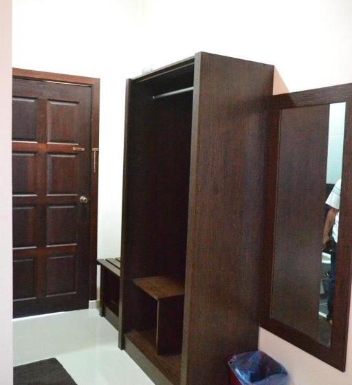 豪华房间, Teluk Lipat Seaview Inn