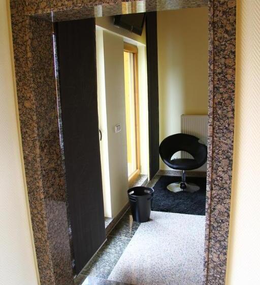 غرفة قياسية, Bistro Im Ring