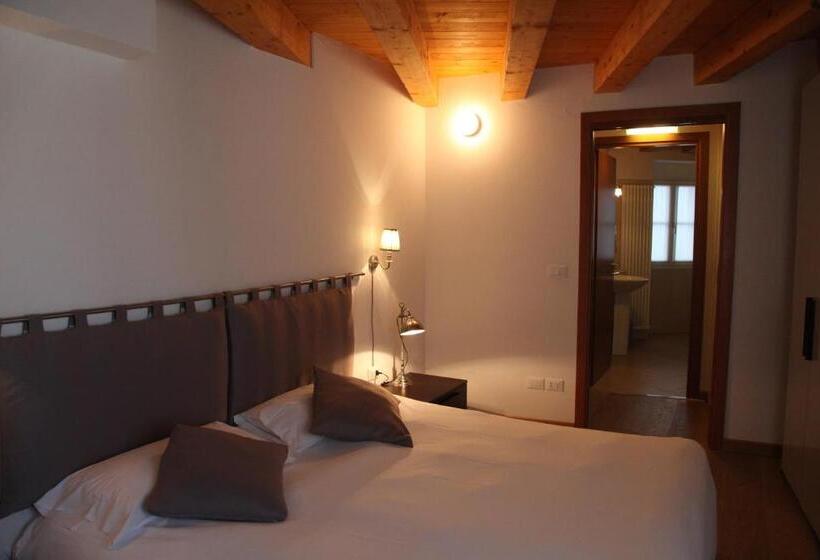 آپارتمان 1 خوابه, Casa Trauner 1807