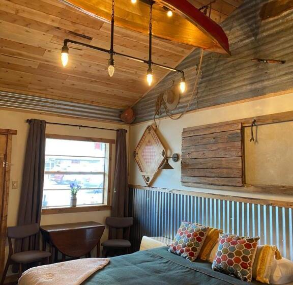 豪华房间, Dusty Boots Motel & Cafe