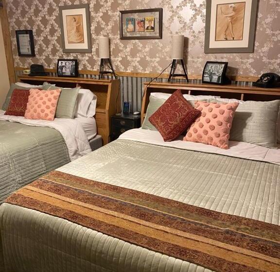 豪华房间, Dusty Boots Motel & Cafe