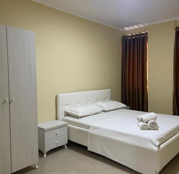 חדר סטנדרט, Adria