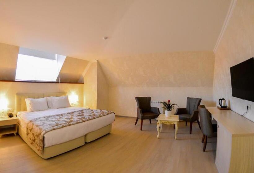 اتاق استاندارد, Ammar Grand