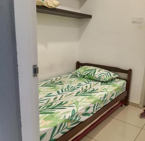 Апартаменты 1 Спальня Вид на Бассейн, Nat I City Smart House