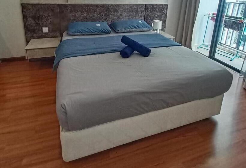 Апартаменты 1 Спальня Вид на Бассейн, Nat I City Smart House