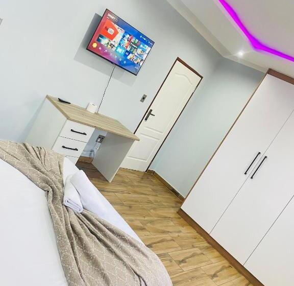 Номер Стандарт Совместная Ванная, Airport Imperial Guest House