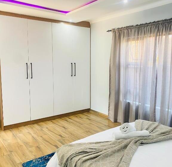 Номер Стандарт Совместная Ванная, Airport Imperial Guest House