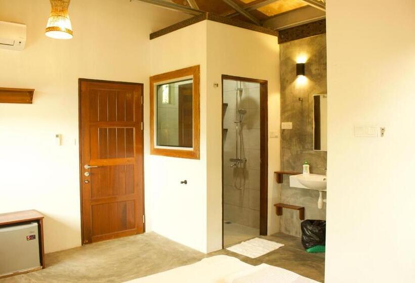 ‫فيلا غرفة نوم واحدة, Nanga Damai Homestay