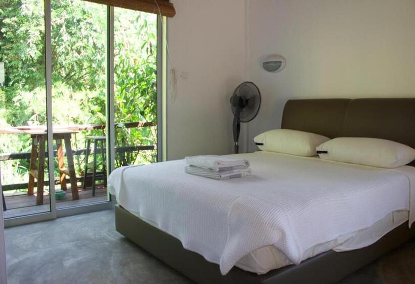 ‫فيلا غرفة نوم واحدة, Nanga Damai Homestay