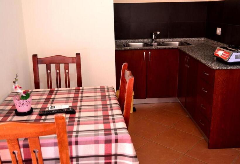 דירת חדר, Nuovo Sun Golem