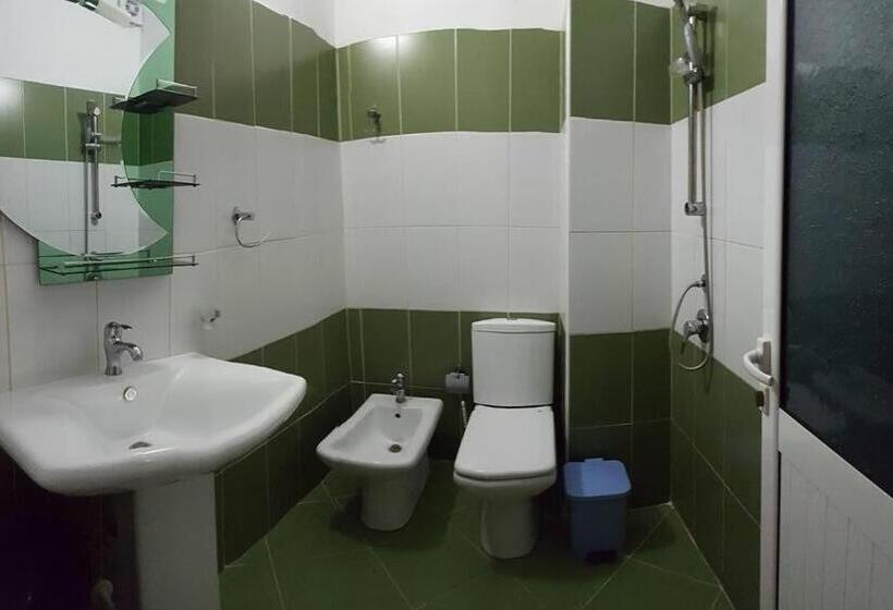 חדר סטנדרט, Nuovo Sun Golem