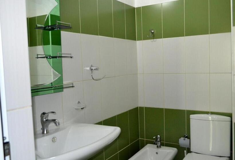 חדר סטנדרט, Nuovo Sun Golem