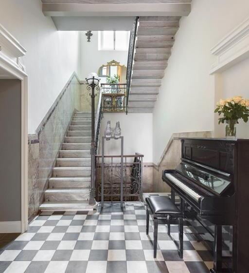 Standard studio with lake view, Villa Maria Apartments