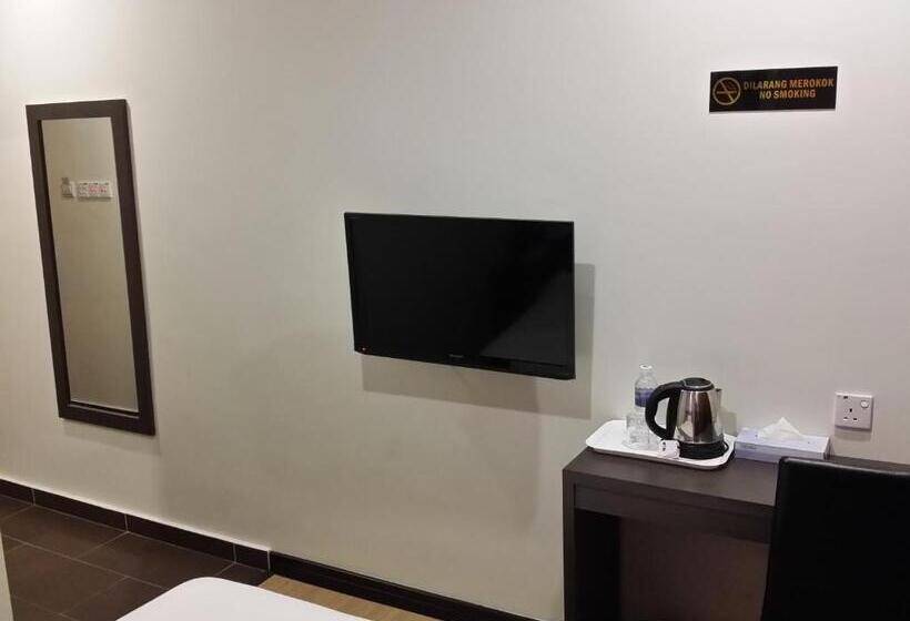 Quarto Estandar Individual, Mj