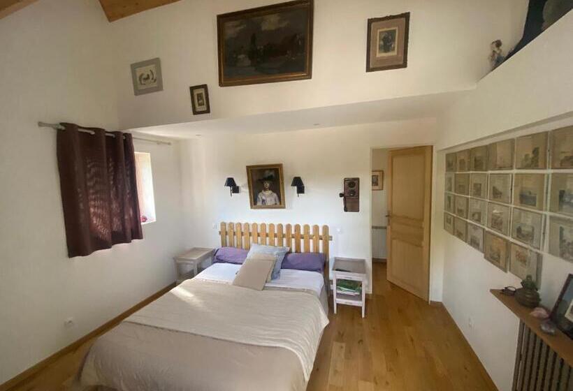 شقة غرفة واحدة, Bedandbeige, La Belle Etape