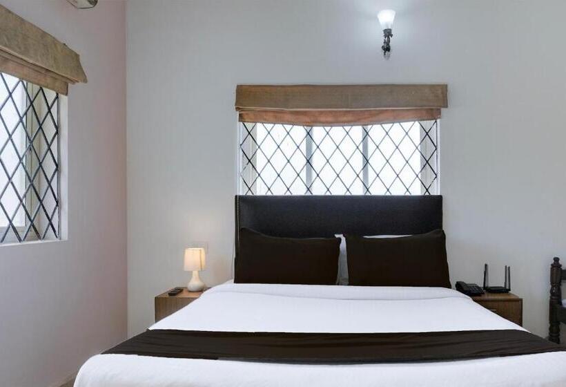 Cameră Triplă Deluxe, Super Townhouse Candolim