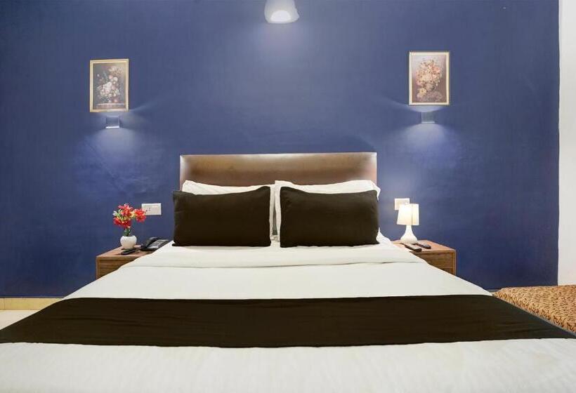 Cameră Triplă Deluxe, Super Townhouse Candolim