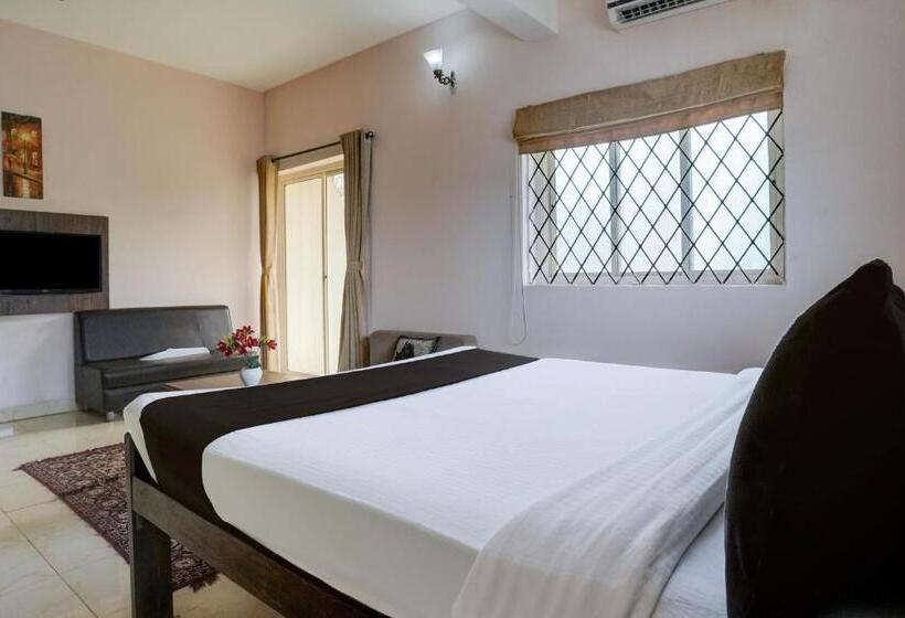 Cameră Triplă Deluxe, Super Townhouse Candolim