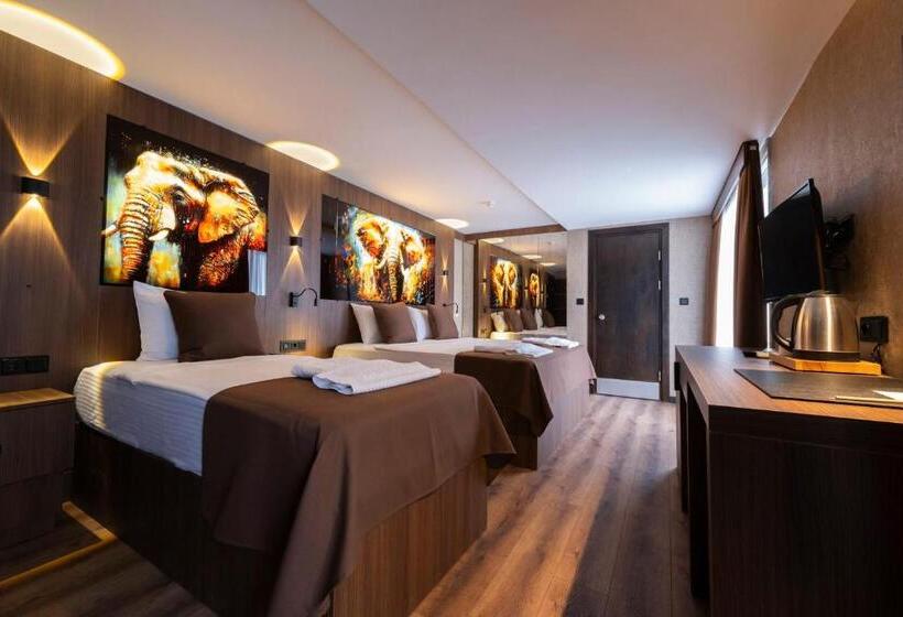 수피리어 룸, Duqqan Deluxe