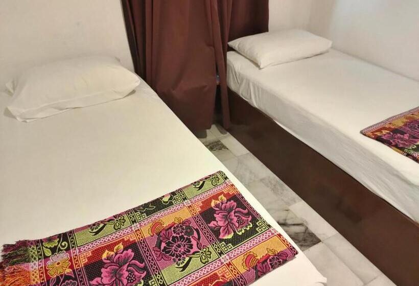 غرفة ديلوكس, Mz Hotel Official Account