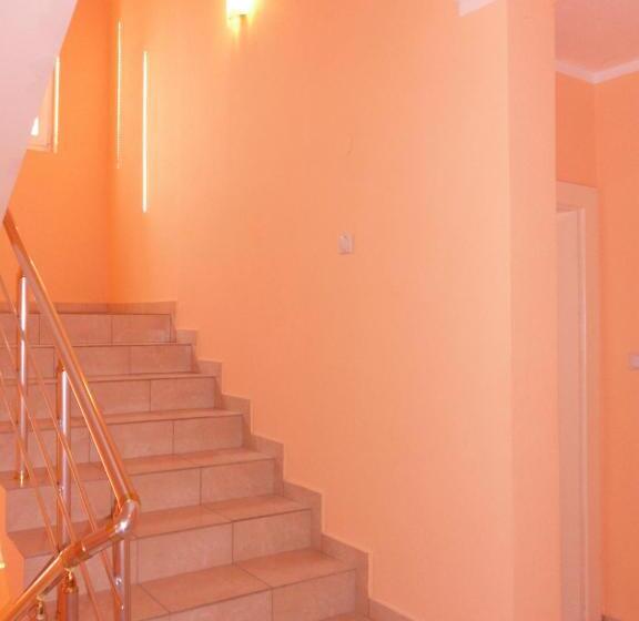 استودیو استاندارد با بالکن, Apartmans Hari