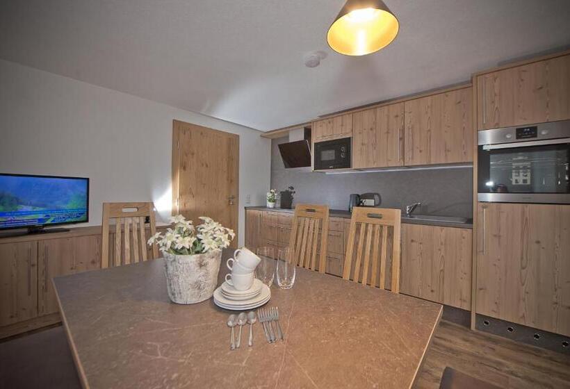 آپارتمان 3 خوابه, Haus Notburga