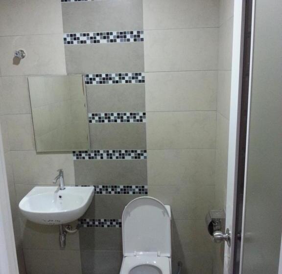 اتاق لوکس, Kompovilla